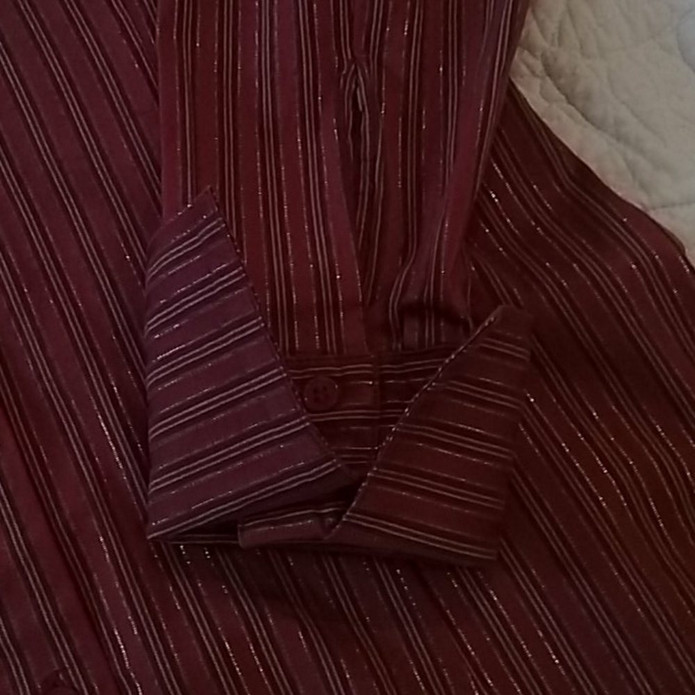Shirt - Picture 2 of 3
